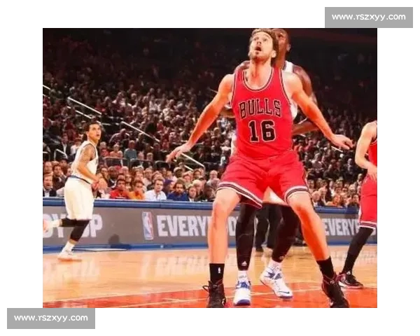 全面提升篮球比赛中高效争抢进攻与防守篮板技巧实战运用方法指南